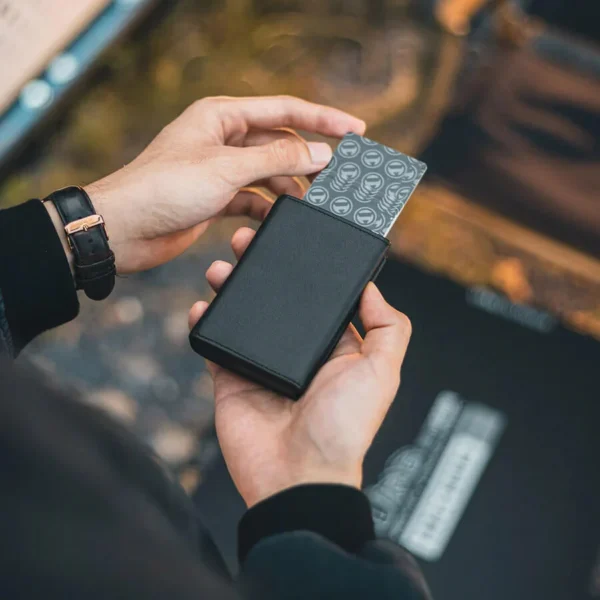 Usnjena denarnica POP UP | RFID